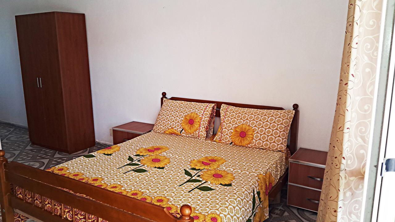 Hotel Aquarius Velipoje Ngoại thất bức ảnh